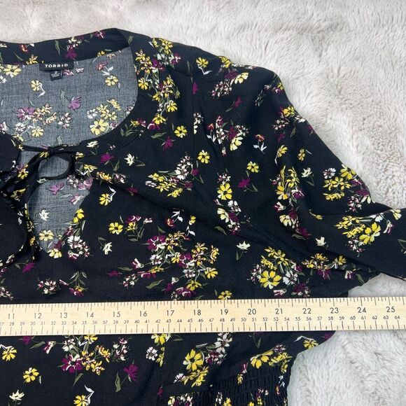 Torrid Black Floral Daisy Tie Challis Smocked Dress Plus Size 2 Long Sleeve Rayo - Picture 9 of 12